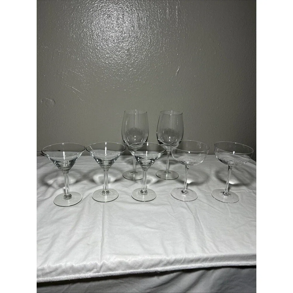 Mixed Stemware Bar Glasses Set of 7 Martini Coupe Wine Cocktail Drinkware Set